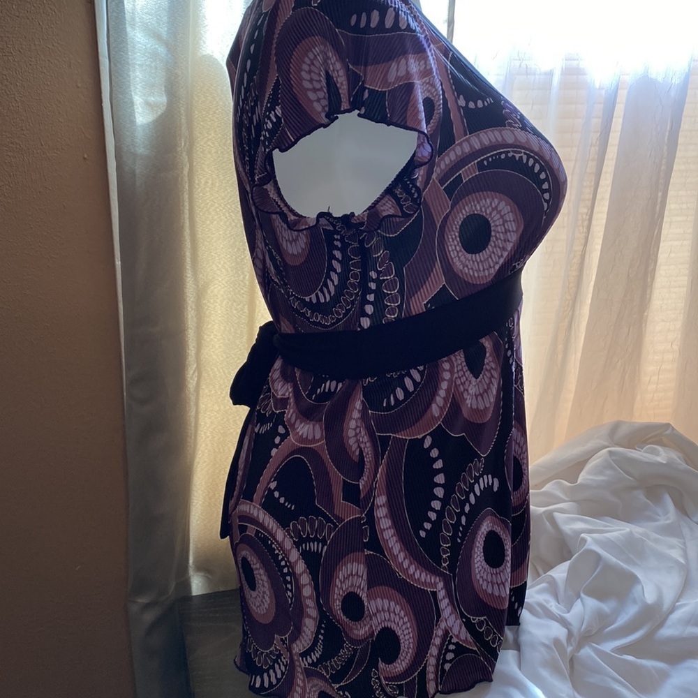 Beautiful Dress barn blouse - Picture 4 of 8